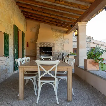 Holiday home Familia Pollenca
