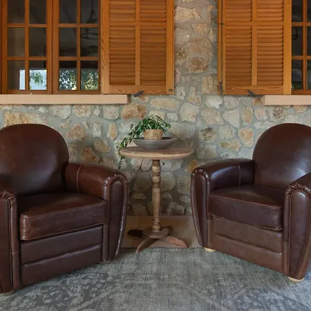 Familia بيت للعطل