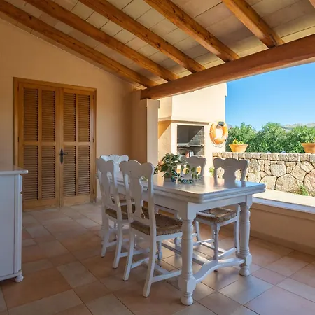 Familia Holiday home *